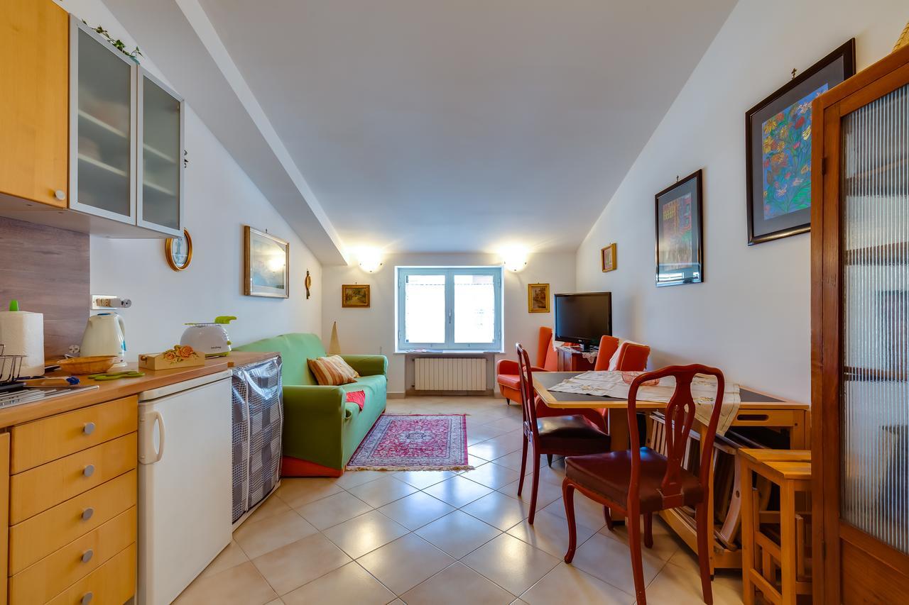Apartment Santa Lucia I - Bh 37 Naples